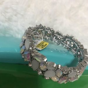 INC. stretch bracelet with crystal stones